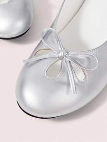 CUCCOO DOLLMOD French Round Head Soft Sole Hollow Ballet Shoes Women's Fashion Women Wear One Pedal Comfortable Soft Sole Low Vamp Temperament Velvet Versatile Flat Sole Shoe Valentine's Day - Silver - View 8