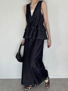 FRIFUL 女士深V领荷叶边下摆抽绳腰吊带背心和阔腿牛仔裤套装 - 藍色 - 查看 5