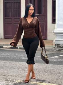 Slaydiva 日常休闲生活方式新款早春夏季音乐节、情人节、复活节休闲风、简约基础款、Y2K街头甜美风、性感风、邮轮度假风、日常约会风、辣妹风、性感派对风、V领重叠设计、宽松袖子、修身款，Y2K咖啡棕色女式T恤 - 棕色 - 查看 7