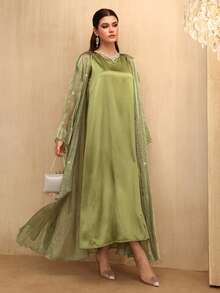 Al Najma Spring/Summer Glamorous Sleeveless Dress With Metallic Foil Embellished Flared Maxi Robe Cardigan - Green - View 5