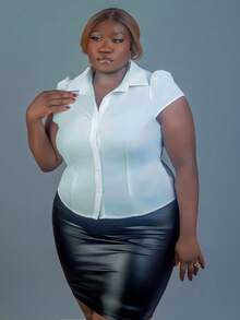 CurvyTilda Plus Size Elegant Knowledgeable Commuter High Street Personalized Party INS Style Party College PU High Waist Ruched Design Bodycon Knee-Length Skirt, For Hourglass Body Shape, For Body Shape, For Summer - Black - View 5