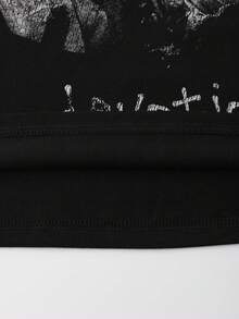 ROMWE MEN Men's Letter & Figure Print Loose Fit Round Neck Short Sleeve T-Shirt - Black - View 5