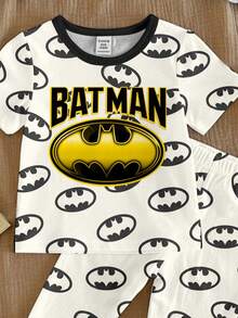 BATMAN X SHEIN Bộ đồ ngủ 2 món cho bé trai, kiểu dáng cổ điển, in logo, thoải mái, gồm áo tay ngắn và quần ngắn, thích hợp cho mùa xuân, hè và thu. - Nhiều màu - Xem 4
