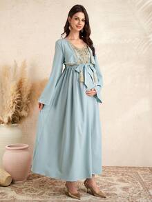 SHEIN Vestido de maternidad elegante de unicolor con parches de encaje y mangas con brillo - Azul - Ver 5