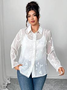 Elenzga 大码女式长袖衬衫，轻盈3D刺绣花卉蕾丝饰边，优雅休闲性感透视春夏百搭白色衬衫 - 杏色 - 查看 1