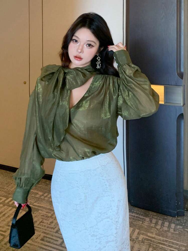 Women's Shiny Green Chiffon Blouse, Elegant For New Year, Christmas, Wedding, Party, Banquet, Fashion Pullover With Tie Neck, Deep V-Neck, Suitable For Spring, Summer, Autumn