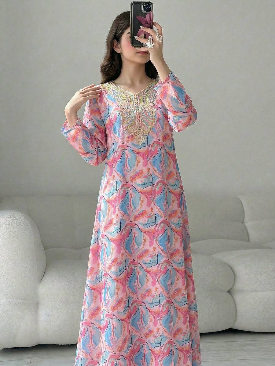 Vestido floral con degradado azul pastel para niñas preadolescentes, estilo modesto, con encaje, tela ligera, tipo abaya/jalabiya de Oriente Medio - Multicolor - Ver 1