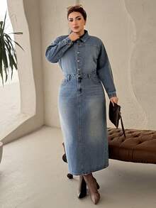 Dazy Plus 大码女士复古休闲翻领半开襟长款直筒牛仔连衣裙，春秋季 - 中等水洗藍 - 查看 3