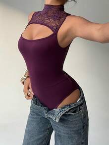 Aloruh 女士性感浪漫蕾丝拼接圆领修身连体衣 - 酒紅色 - 查看 4