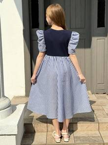 SHEIN 少女撞色蝴蝶结装饰无袖方领A字碎花连衣裙 - 藍色 - 查看 14