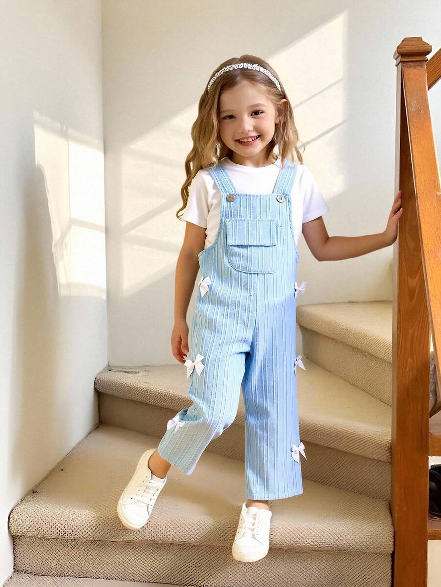 Elladie kids 女童休闲风宽松直筒背带裤，天蓝色配白色蝴蝶结装饰，面料柔软舒适，适合日常休闲穿着、上学通勤，春夏秋冬四季皆宜。