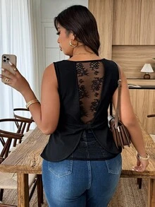 SHEIN Elenzya Camisa de tirantes casual/de trabajo con volantes en el bajo, parches de encaje y detalle de lazo para mujer talla grande, para primavera/verano - Negro - Ver 3