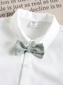 SHEIN 两件套男童优雅领结、白色短袖衬衫和绿色背带短裤绅士套装，适合婚礼、郊游、聚会、节日、春夏季节等场合。 - 彩色 - 查看 5