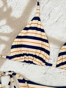 Swim Vcay 2026新款春夏女士两件套随机印花条纹三角比基尼泳裤沙滩度假优雅性感泳装套装 - 彩色 - 查看 3