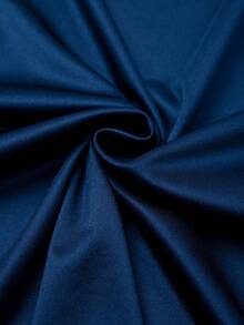 GlowEve CURVE 大码女式圆领短袖修身缎面弹力优雅奢华T恤 - 藏蓝色 - 查看 6