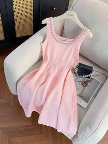 GlowEve 法式浪漫方领钻石装饰收腰A字粉色针织连衣裙，女士春夏款 - 粉色 - 查看 1