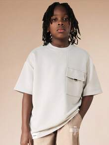 SUMWON Oversized Tween Boys Short Sleeve Crew Neck Pocket T-Shirt With Ribbed Collar And Contrast Stitching Detail Casual Vacation - Light Grey - View 5