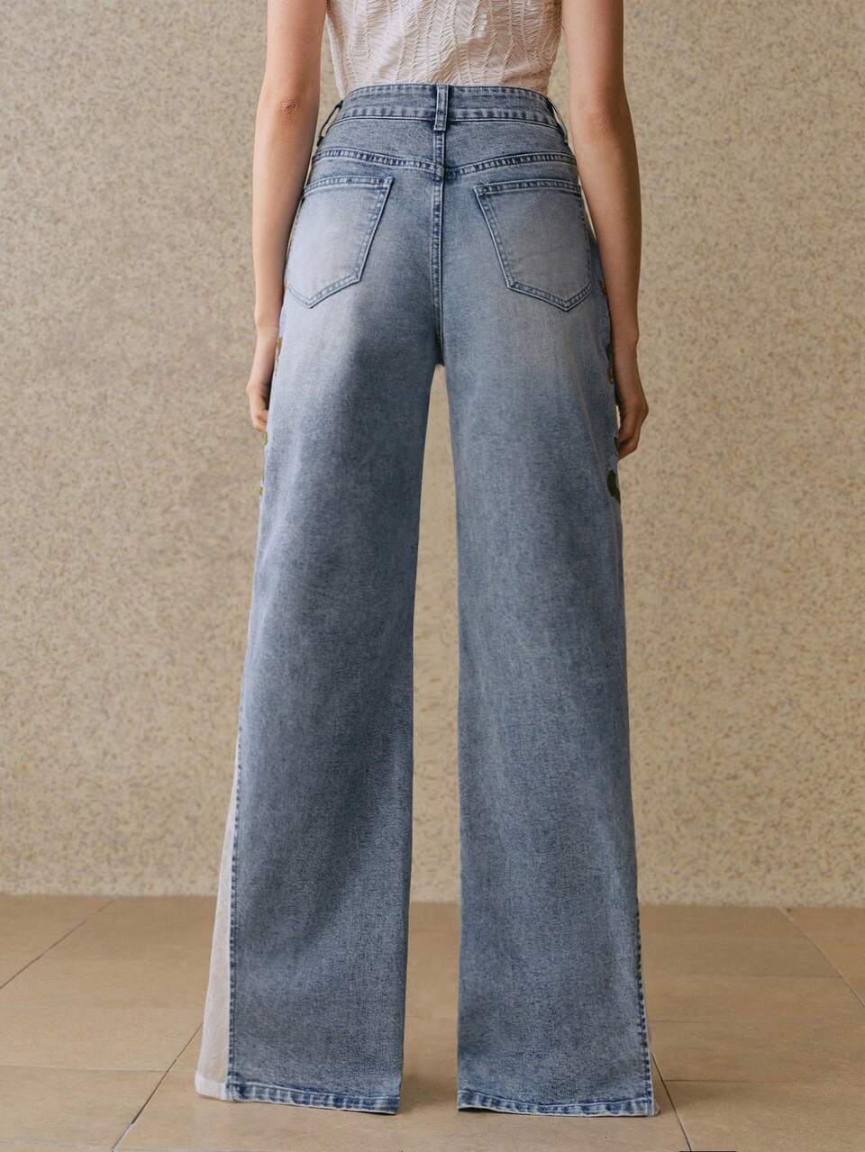 Women's Elegant Floral Embroidery & Lace Patchwork Party Vacation Blue Flared Jeans, Spring/Summer Insert Wide Leg Woman Denim Embroidered