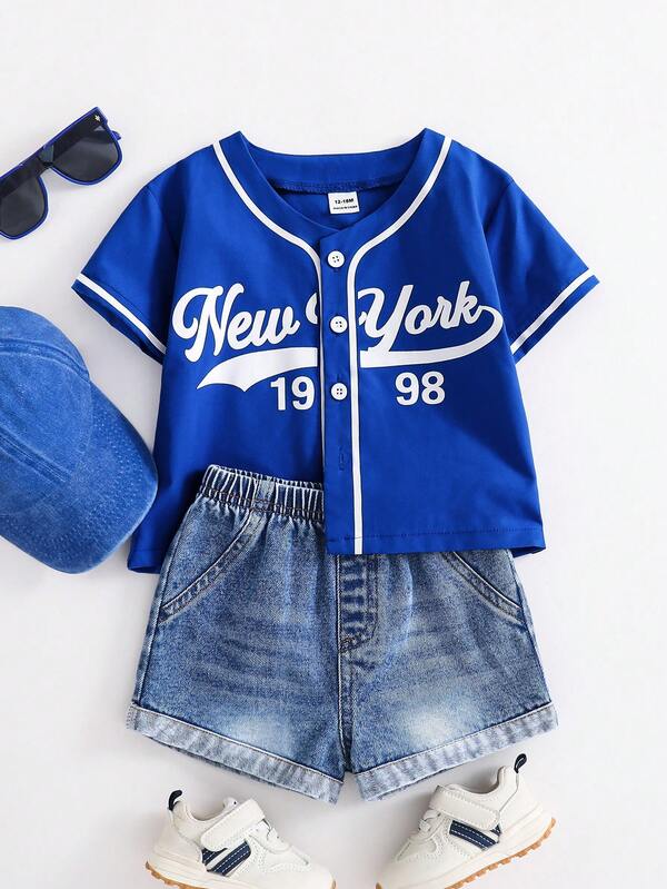 SHEIN 2件套男女宝宝休闲时尚蓝色短袖衬衫和牛仔短裤套装，春夏宝宝服装，套装，街头服饰