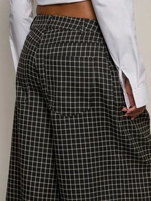 COUREZ Women Shorts - Black and White - View 7