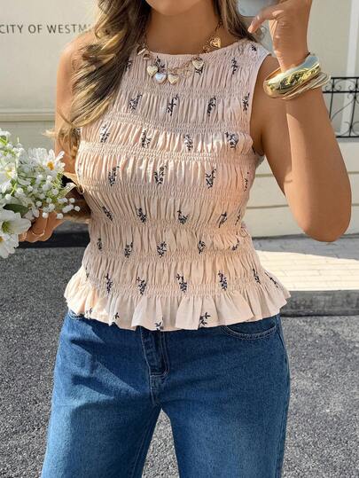 Lounesse Plus Size Summer Casual Ditsy Floral Camisole Spring/Summer Elegant Vacation Holiday Vest Top Women Graduation Guest Vest Top For Women, Summer Tops