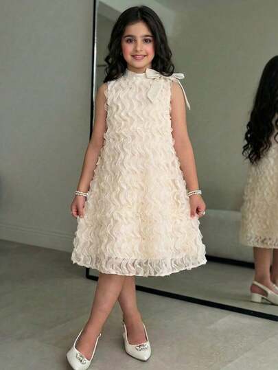 SHEIN Nuevo vestido de princesa con lazo con flecos para el verano, vestido de playa con cuello halter de celebridad