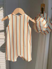 SHEIN 2件套新生儿男女宝宝休闲可爱条纹华夫格无袖连体衣和遮阳帽套装，春夏款 - 杏色 - 查看 2