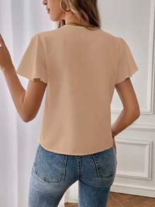 SHEIN Essnce 女士休闲V领荷叶边短袖衬衫 - 卡其色 - 查看 2