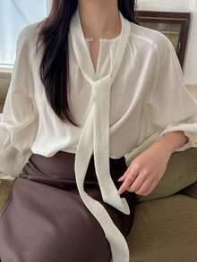 DAZY 女士喇叭袖休闲衬衫，时尚百搭修身款 - 米色 - 查看 3