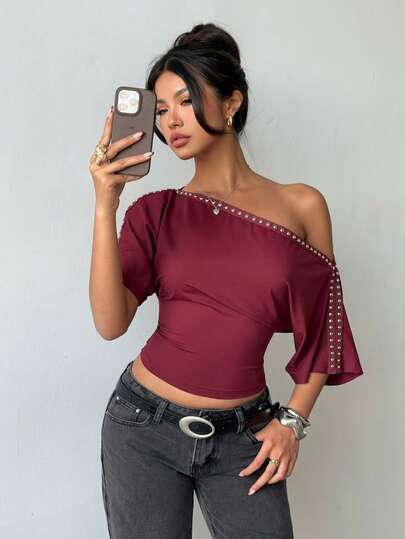Aloruh Women's Spring/Summer New Arrival Purple Red Romantic Elegant Fashionable Elegant Outdoor Daily Commute Rivet Strap Waist T-Shirt One Shoulder Top Burgundy Top Off Shoulder Top Studded Top
