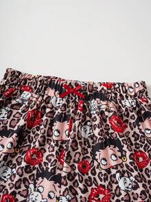 Betty Boop x SHEIN 女士舒适卡通肖像图案圆领短袖T恤和豹纹短裤睡衣套装，夏季 - 紅色 - 查看 6