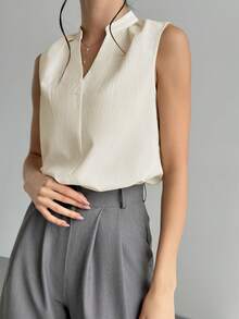 Firerie Áo sơ mi nữ cổ chữ V tối giản, thanh lịch và sang trọng dành cho công sở. - Màu be - Xem 3