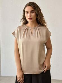 MOTF PREMIUM PLUS SIZE METALLIC CHAIN COLLAR SATIN SLEEVELESS BLOUSE, CHAMPAGNE COLOR - Champagne - View 4