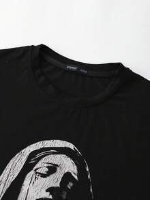 ROMWE MEN Men's Letter & Figure Print Loose Fit Round Neck Short Sleeve T-Shirt - Black - View 7