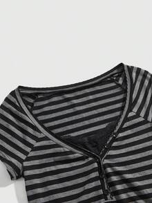 ROMWE Grunge Punk Áo thun ôm sát kiểu dáng cổ điển sinh viên, sọc đen và xám tương phản. - Nhiều màu - Xem 3
