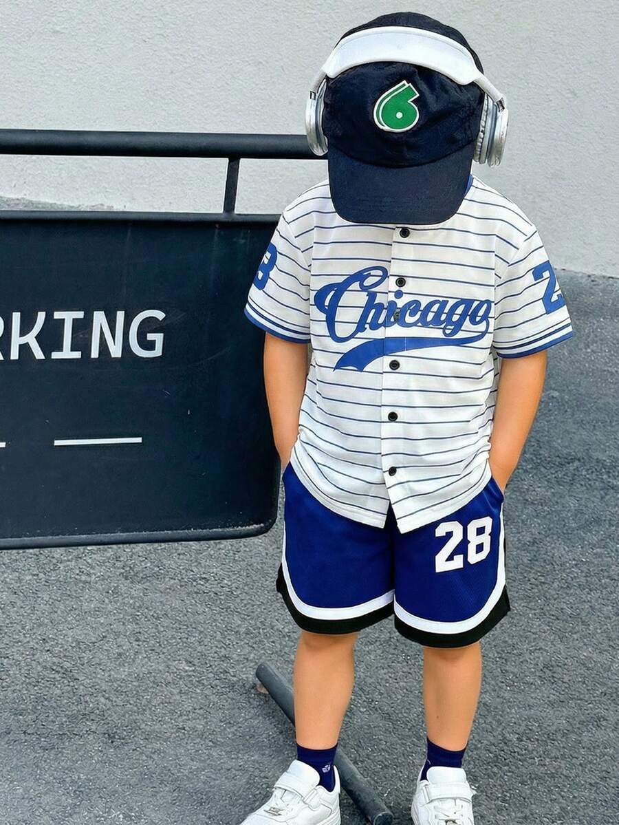 SHEIN 男童夏季休闲条纹纽扣T恤和短裤套装 - 藍白色 - 查看 1