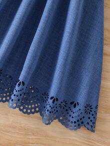 SHEIN 1pc Tween Girl Casual Woven Bamboo Linen Blend Round Neck Cap Sleeve Laser Cutout Hem Fitted Blue Dress, Elegant & For Daily Wear, Commute, Party - Blue - View 4