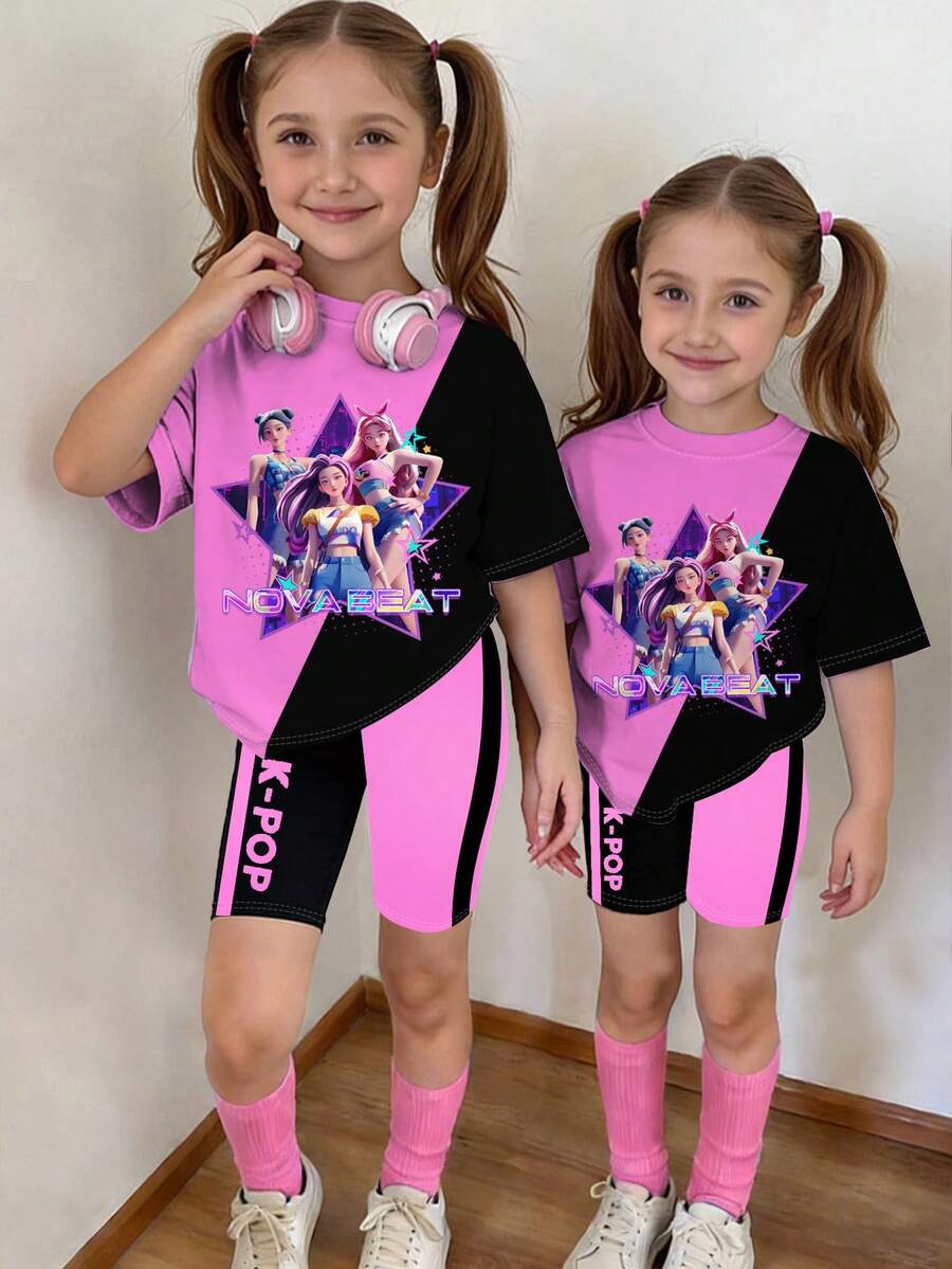 Bộ đồ cho bé gái gồm áo thun ngắn tay cổ tròn và quần short, kiểu dáng thường ngày, cá tính, dễ thương, phối màu đen hồng, in hình thần tượng K-POP, thích hợp cho các hoạt động ngoài trời mùa xuân/hè. - Nhiều màu - Xem 1