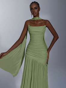 Elitara 优雅薄荷绿极简主义高弹网纱无肩带褶皱腰A字连衣裙，适合约会、单身派对、婚礼、正式场合 - 綠色 - 查看 2