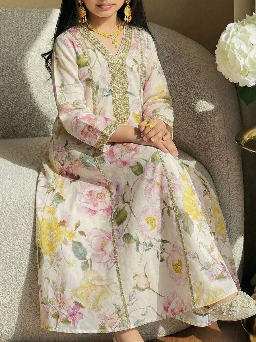 SHEIN Tween女孩淺紫色花卉印花休閒V領超長金屬飾邊寬鬆拼接拼接印花簡單袖阿拉伯風端莊洋裝 - 彩色 - 查看 1