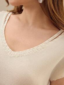 MOTF PREMIUM SOLID COLOR V-NECK DRAWSTRING RUCHED KNIT TOP WITH WAIST DESIGN - White - View 2
