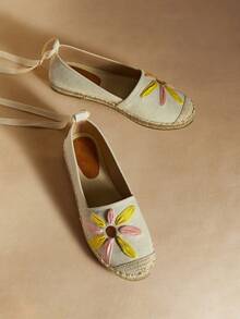 Rosivie 女士平底鞋，绳编鞋，撞色拼接花卉渔夫鞋，草编系带棉绳，波西米亚风度假沙滩日常编织一脚蹬休闲优雅时尚校园风 - 米色 - 查看 3