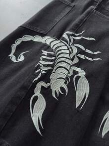 ROMWE MEN Goth Quần short denim nam thường ngày, có túi, cài nút và thêu hình bọ cạp. - Màu xanh lam - Xem 6