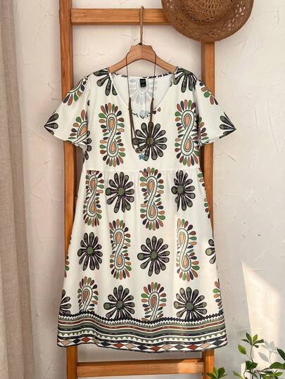 EMERY ROSE Plus Size Women's V Neck Simple Print Short Sleeve Dress, Summer Fashion Summer Style, Fashion Summer Style, Women's Summer Dress, Mother's Day Dress, Country Concert Dress, Bohemian Style Women's Dress, Women's Western Dress, Women's Holiday Dress Women Short Dresses Summer,Sun Dresses For Women,Spring/Vacation