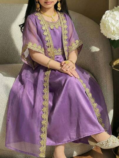 SHEIN 2pcs/Set Young Girl Woven Solid Color Round Neck Dress With Jacket Purple Kids Dress Long Purple Embroidered Kids Dress Soft Taro Purple, Traditional Elegant Dignified Golden Floral Print, Young Girls Casual Minimalist Traditional Arabic Dress Suitable For Spring/Summer Daily, Festivals, Outings, Elegant Dignified Long Sleeve Arabic Maxi Dress, Prayer Abaya, Easy Comfort, Casual Wear, Vacay Vibes, Modest Kaftan, Kids Jalabiya جلابياتjalabiya  عباياتabaya Abaya الملابس التقليدية العربية