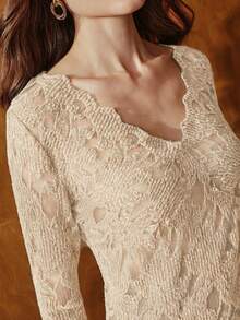 Anewsta 优雅不对称V领镂空蕾丝修身长袖针织T恤，女士秋冬款 - 杏色 - 查看 2