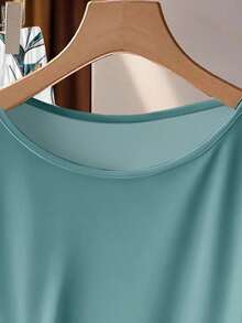 SHEIN PETITE CURVE 大码纯色扭结前襟T恤和印花长裤两件套 - 彩色 - 查看 4