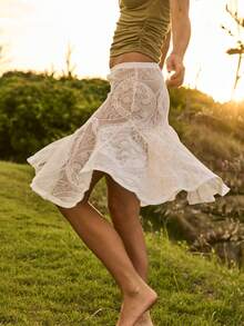 Aralina 女士弹力腰带花卉蕾丝荷叶边中长裙 - 白色 - 查看 1