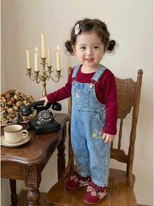 SHEIN Vintaside Kids 2pcs Baby Girl 2025 Spring/Autumn White Long Sleeve T-Shirt + Denim Bib Pants Casual Fashionable Outfit, Versatile - Burgundy - View 9