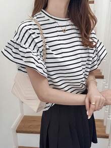 FRIFUL Áo thun nữ dáng suông kẻ sọc, viền bèo, thích hợp cho mùa hè. - màu đen - Xem 3